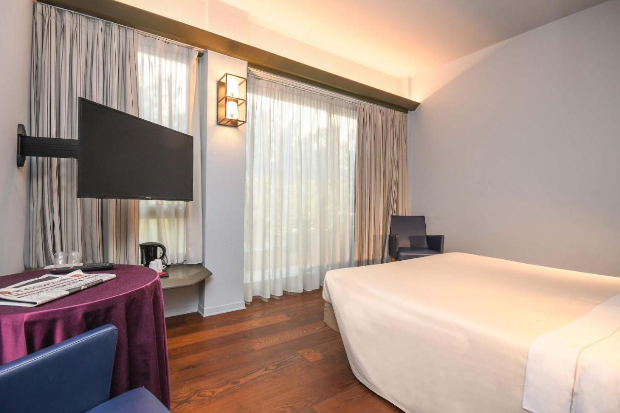 Hotel City Desenzano del Garda Esterno foto